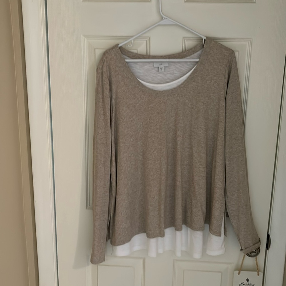 Ladies New with tag.  JJill knit top. Layered-look style. Light tan and white.
